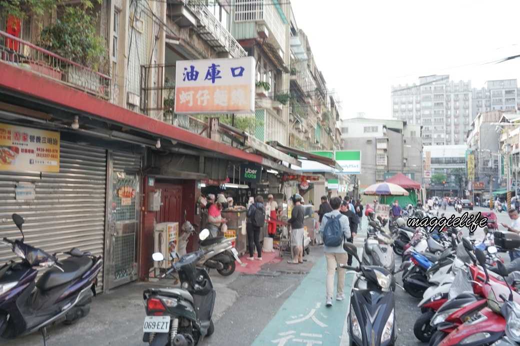 油庫口蚵仔麵線炭烤香腸,內行人都叫一套,板橋新埔站美食 - 第2張圖 Ukukodsc01720