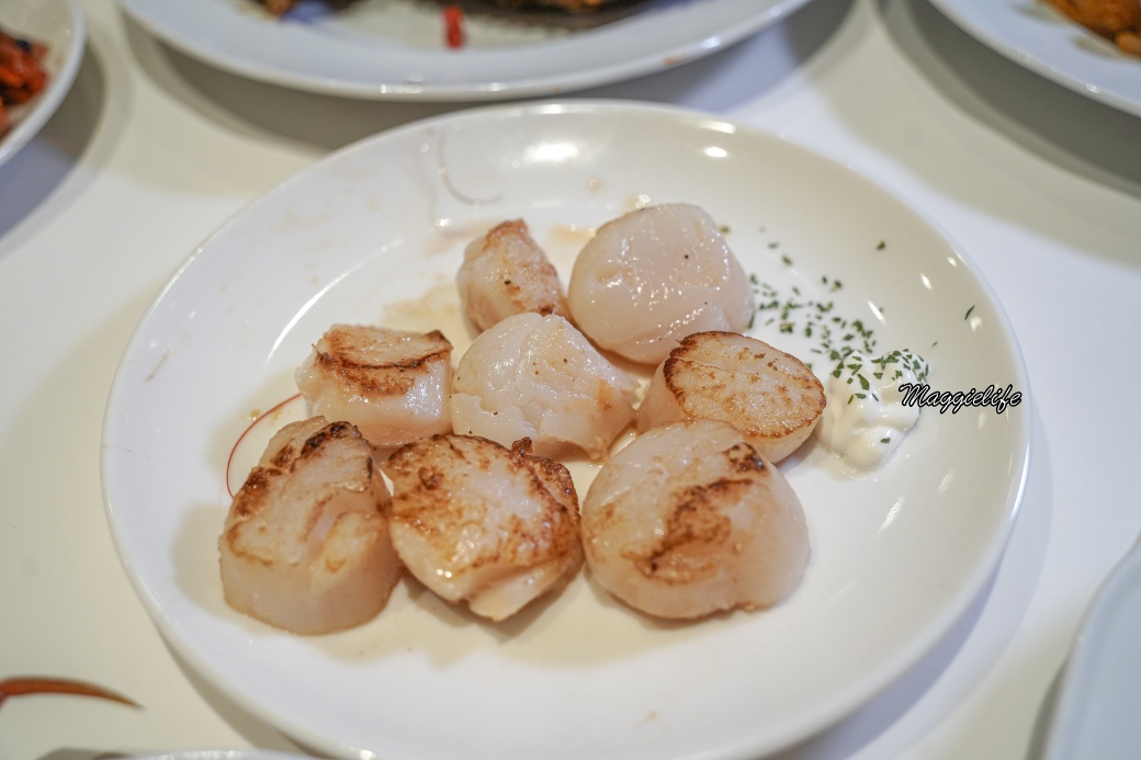 六福萬怡酒店吃到飽|敘日全日餐廳自助餐吃到飽,生食級干貝松葉蟹腳烤牡蠣海鮮控的天堂 - 第11張圖 Sunrise202510dsc01572