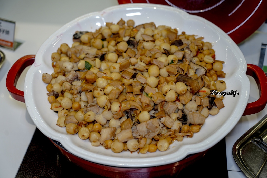 松山VGest低碳披薩首都松山店中餐吃到飽只要468,第2人半價國宴主廚有機蔬食超狂 - 第18張圖 Vegst lunchdsc02565