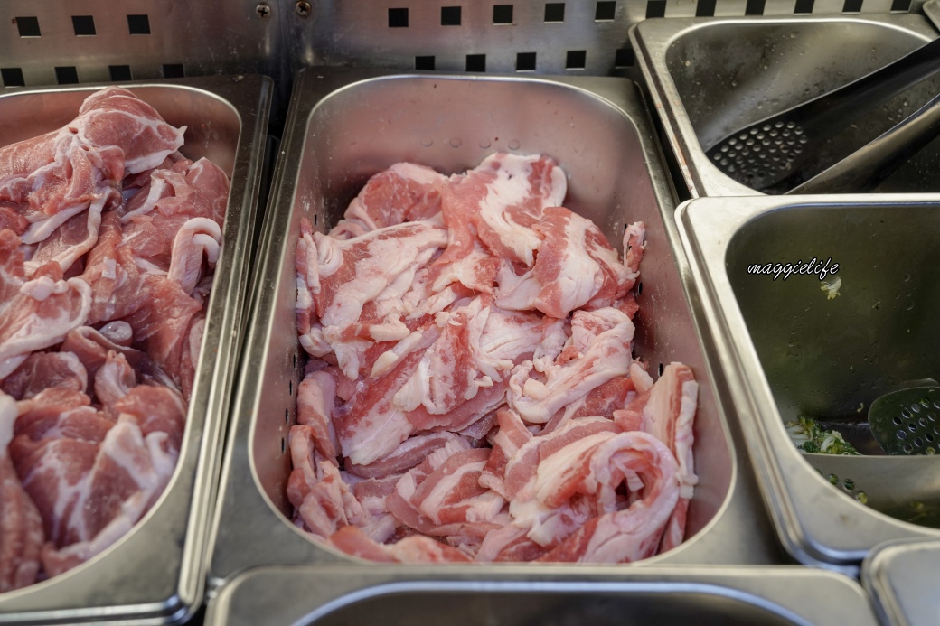 金喬伊個人韓式燒肉吃到飽,$378起8種肉品,3種海鮮,韓式小菜熱食炸雞,單身友善一人一爐,三重吃到飽 - 第17張圖