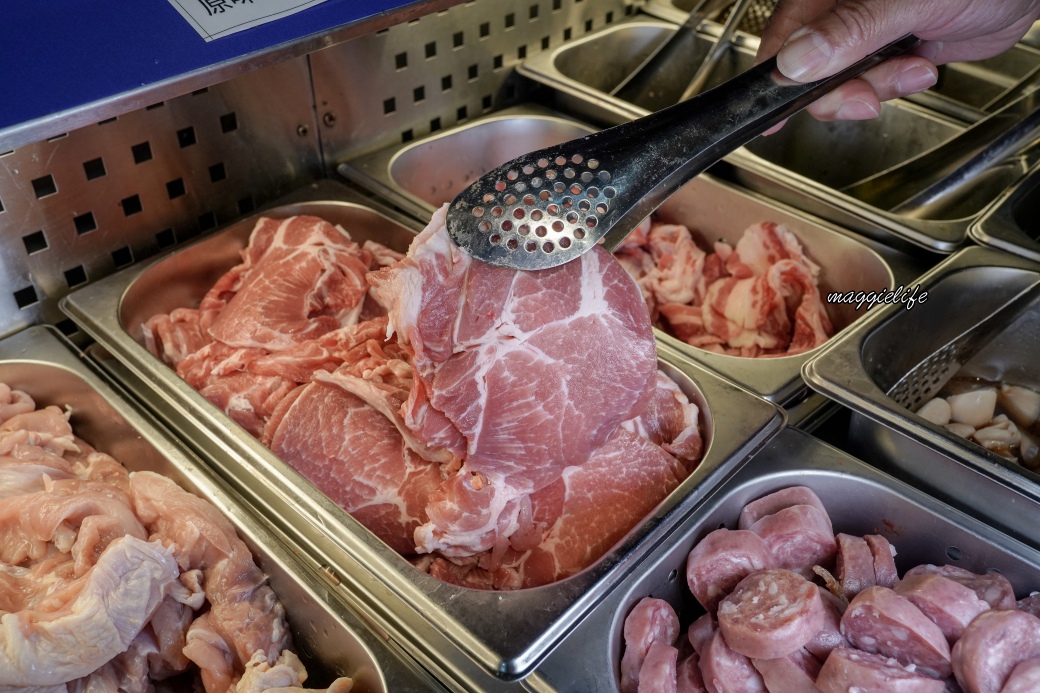 金喬伊個人韓式燒肉吃到飽,$378起8種肉品,3種海鮮,韓式小菜熱食炸雞,單身友善一人一爐,三重吃到飽 - 第31張圖