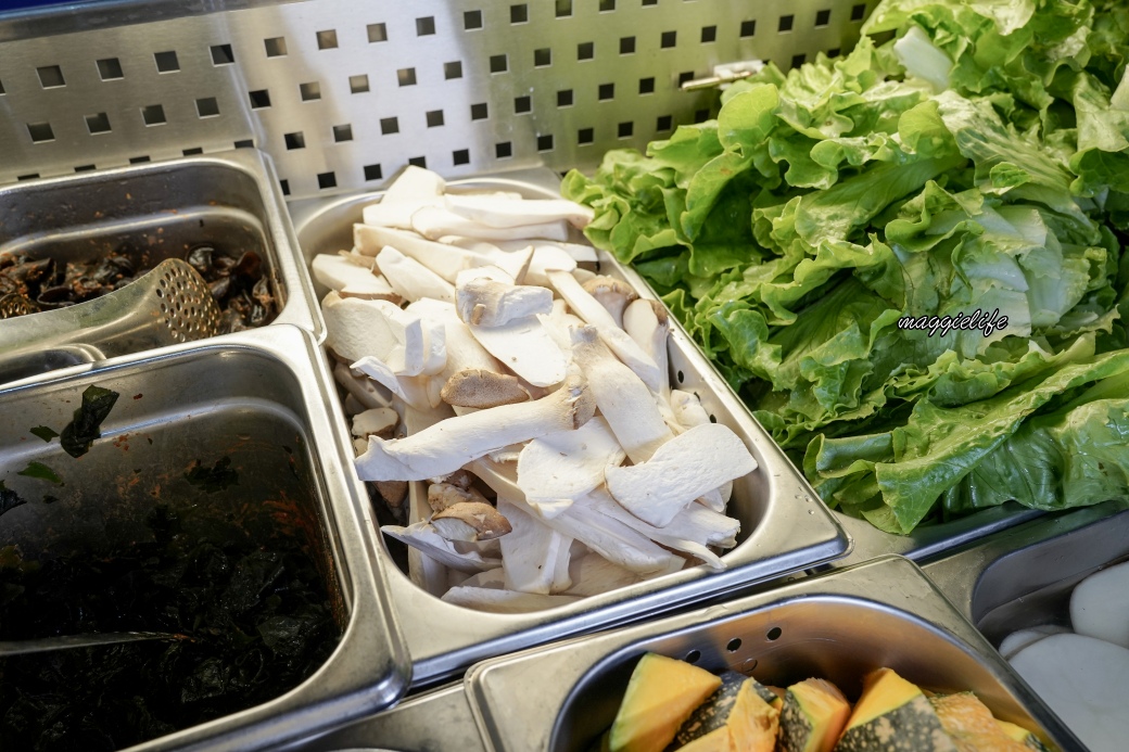 金喬伊個人韓式燒肉吃到飽,$378起8種肉品,3種海鮮,韓式小菜熱食炸雞,單身友善一人一爐,三重吃到飽 - 第37張圖