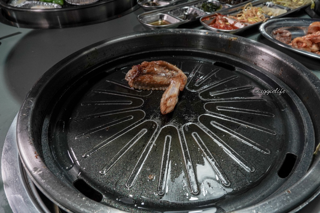 金喬伊個人韓式燒肉吃到飽,$378起8種肉品,3種海鮮,韓式小菜熱食炸雞,單身友善一人一爐,三重吃到飽 - 第74張圖