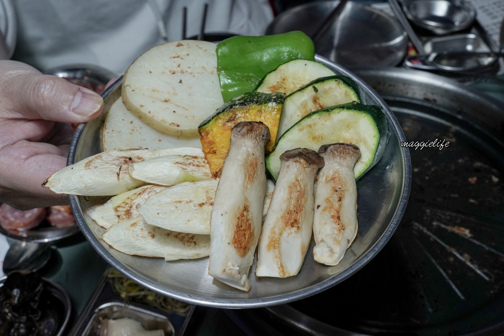 金喬伊個人韓式燒肉吃到飽,$378起8種肉品,3種海鮮,韓式小菜熱食炸雞,單身友善一人一爐,三重吃到飽 - 第84張圖