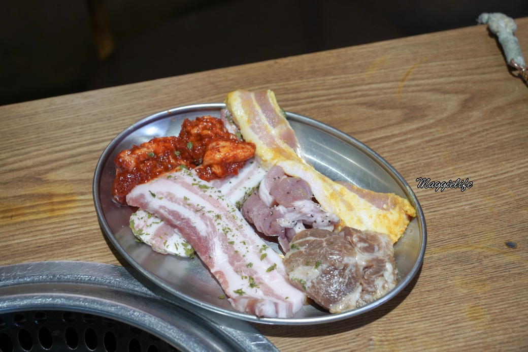 彩虹韓式烤肉吃到飽|韓國歐巴開的烤肉店,正宗韓式醃醬烤肉台灣也能吃到 - 第30張圖 Rainbow bbq DSC01286