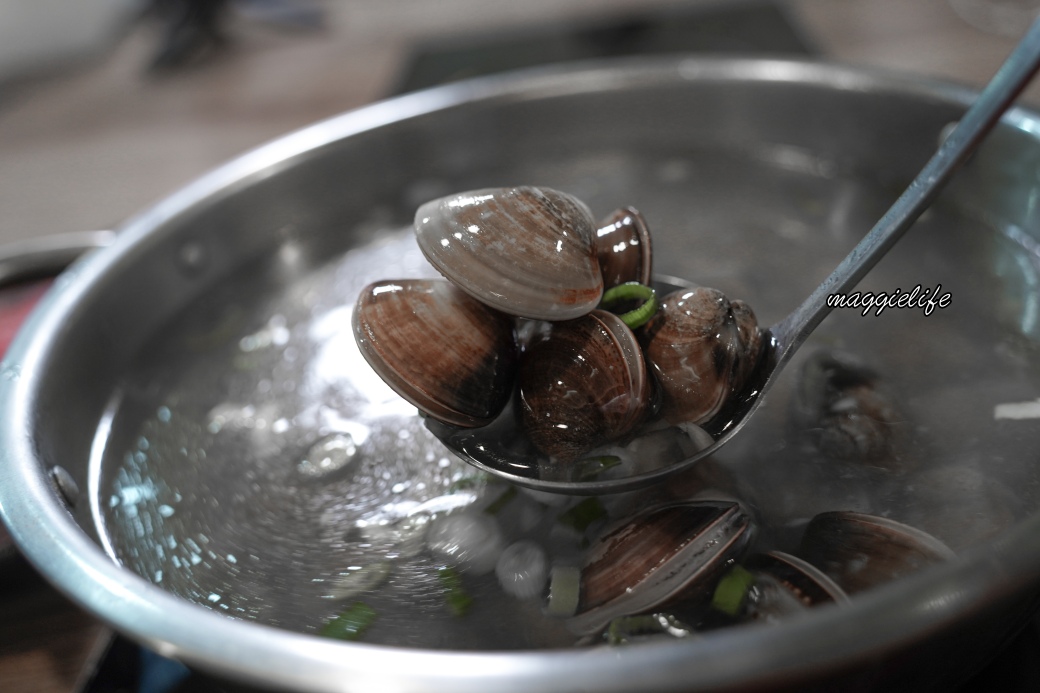 高雄玖玖香一品鍋火鍋吃到飽只要899不加服務費,就有紅蟳、花蟹、各式海鮮、和牛以及牛雞豬牛鴨通通吃到飽 - 第9張圖 高雄玖玖香一品鍋火鍋吃到飽只要899不加服務費,就有紅蟳、花蟹、各式海鮮、和牛以及牛雞豬牛鴨通通吃到飽