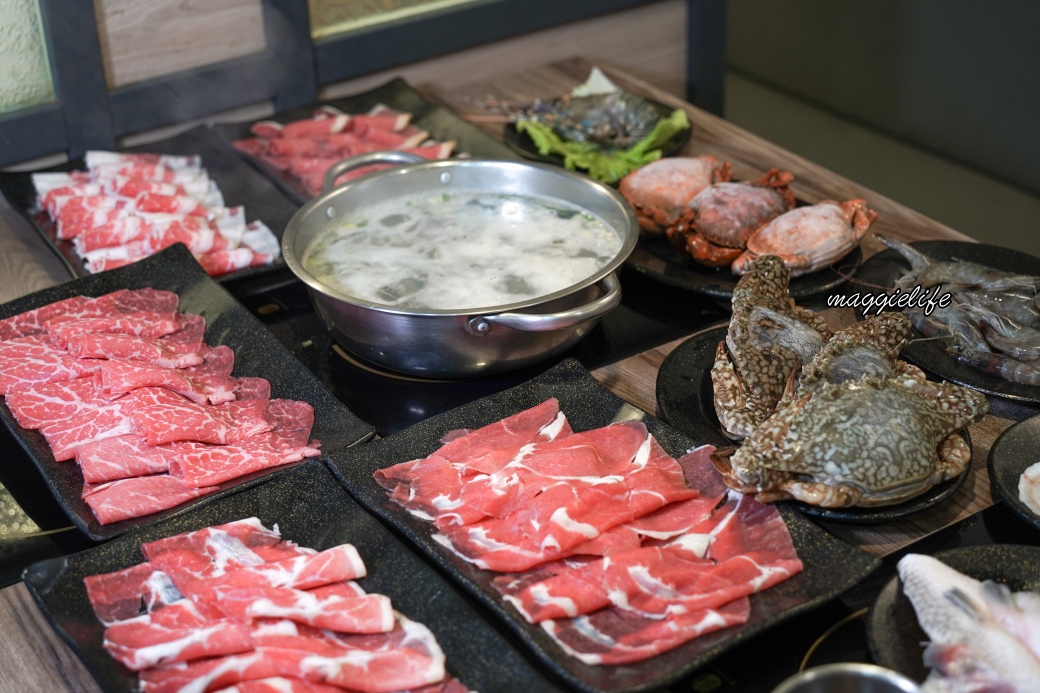高雄玖玖香一品鍋火鍋吃到飽只要899不加服務費,就有紅蟳、花蟹、各式海鮮、和牛以及牛雞豬牛鴨通通吃到飽 - 第6張圖 高雄玖玖香一品鍋火鍋吃到飽只要899不加服務費,就有紅蟳、花蟹、各式海鮮、和牛以及牛雞豬牛鴨通通吃到飽