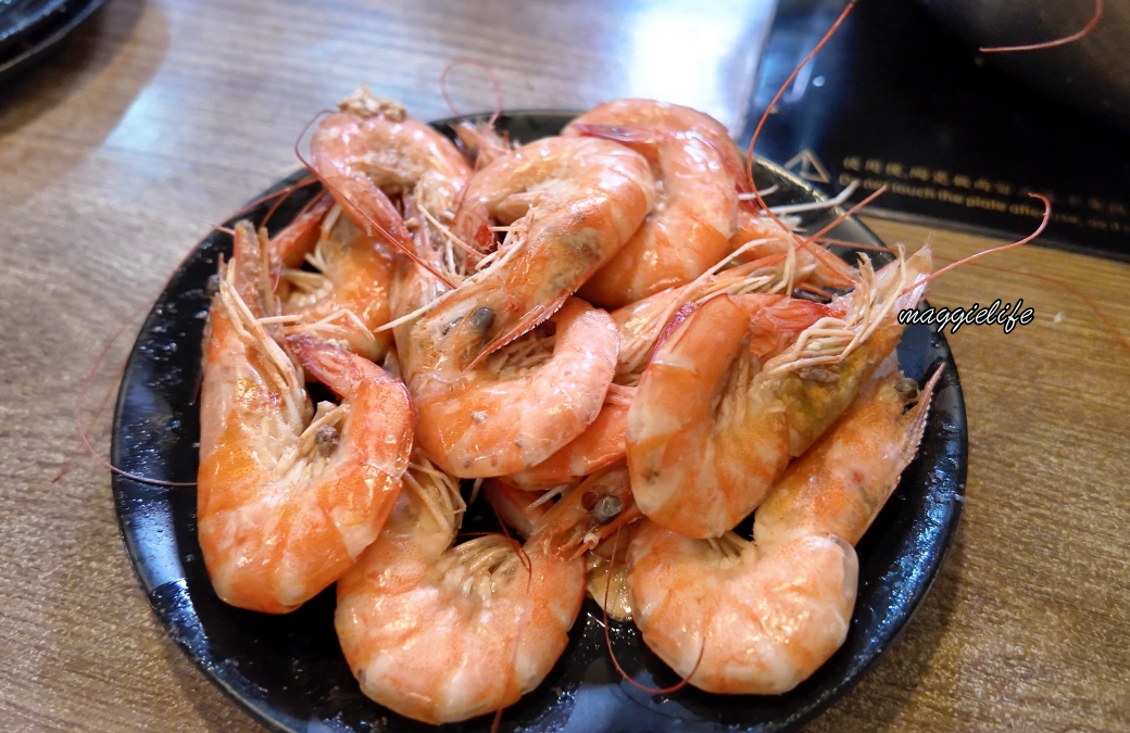 高雄玖玖香一品鍋火鍋吃到飽只要899不加服務費,就有紅蟳、花蟹、各式海鮮、和牛以及牛雞豬牛鴨通通吃到飽 - 第24張圖 高雄玖玖香一品鍋火鍋吃到飽只要899不加服務費,就有紅蟳、花蟹、各式海鮮、和牛以及牛雞豬牛鴨通通吃到飽