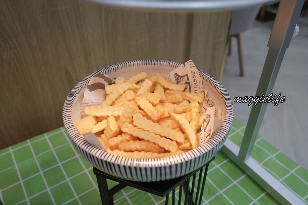 Fundamental吃到飽微風南山,信義區只要688金目鱸魚炸雞水耕蔬菜吃到飽紅酒無限暢飲可以吃3小時 - 第27張圖 Fundamental吃到飽微風南山,信義區只要688金目鱸魚炸雞水耕蔬菜吃到飽紅酒無限暢飲可以吃3小時
