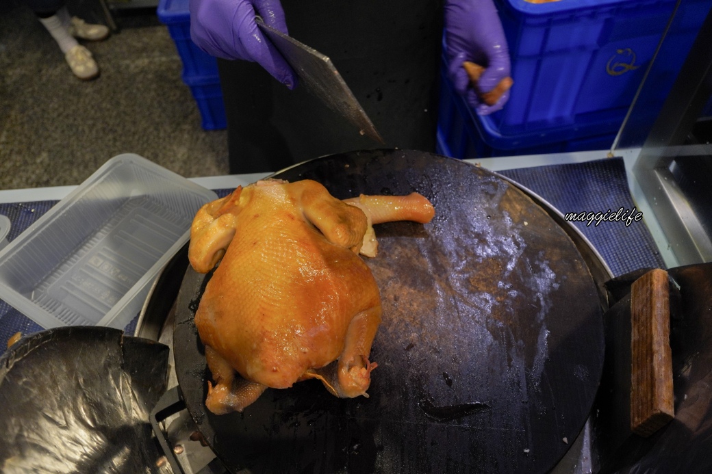 得意烤鴨｜台北最強烤鴨，藏在信義區黃昏市場裡，太晚來就賣光了