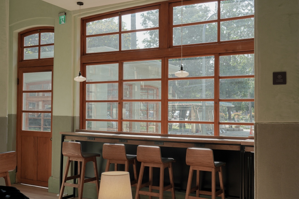 全台最美路易莎高雄中山大學門市,也是百年古蹟 - 第12張圖 全台最美路易莎高雄中山大學門市,也是百年古蹟