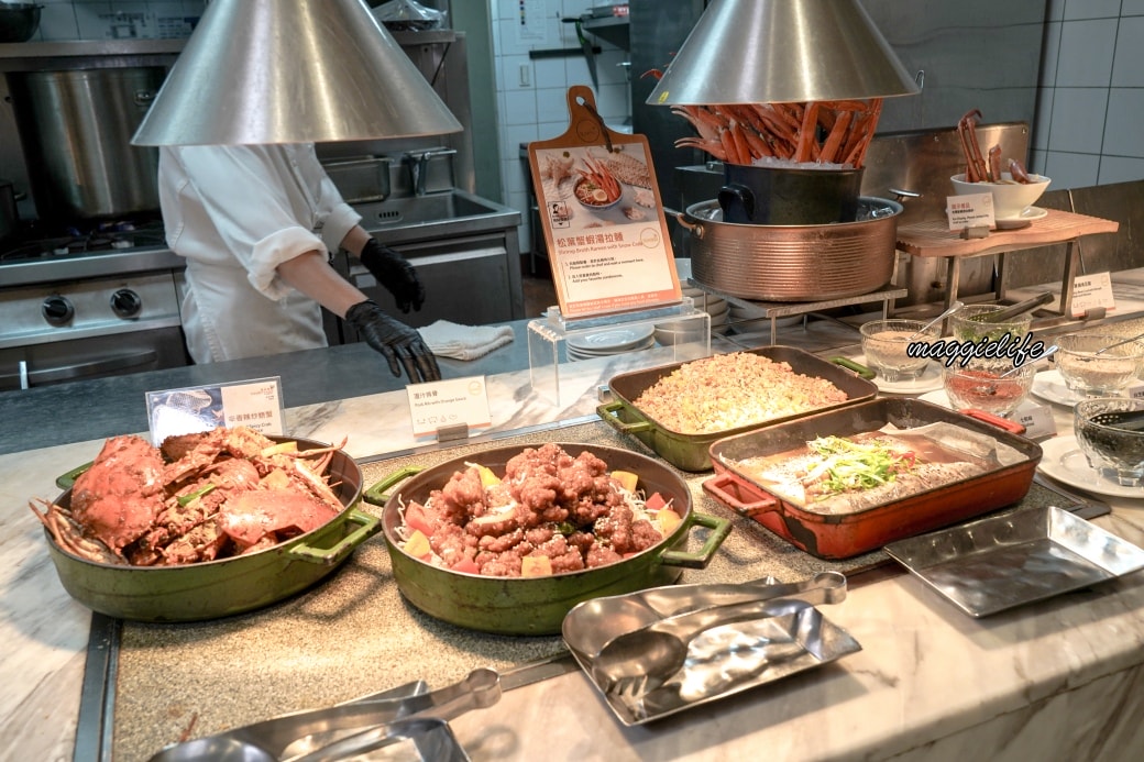 六福萬怡酒店吃到飽|敘日全日餐廳自助餐吃到飽,生食級干貝松葉蟹腳烤牡蠣海鮮控的天堂 - 第32張圖 六福萬怡酒店吃到飽|敘日全日餐廳自助餐吃到飽,生食級干貝松葉蟹腳烤牡蠣海鮮控的天堂