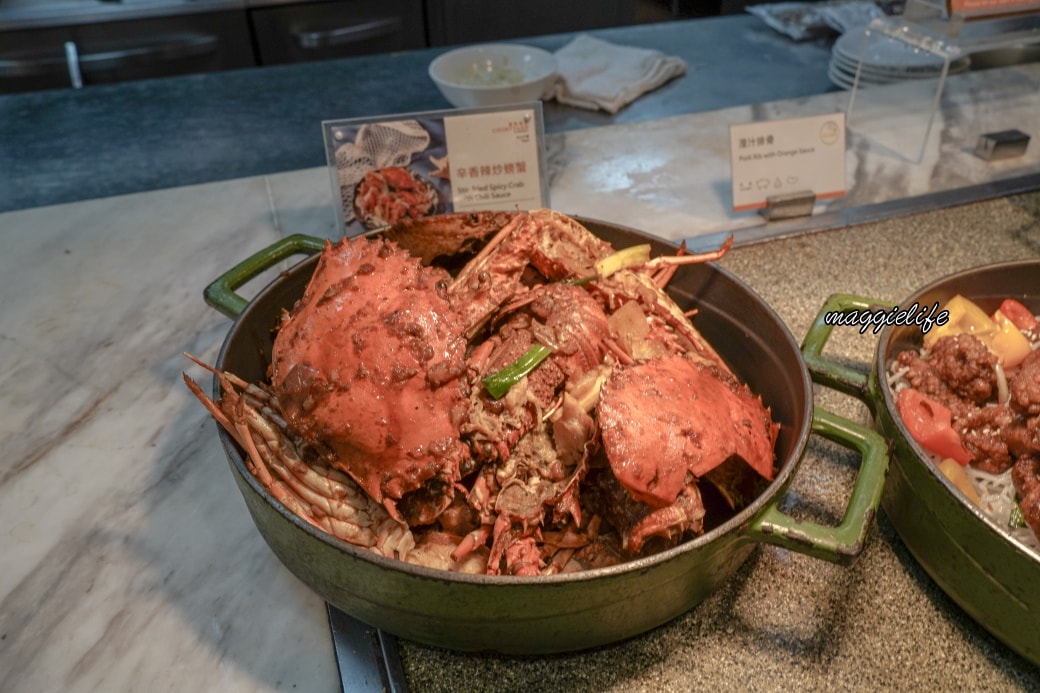 六福萬怡酒店吃到飽|敘日全日餐廳自助餐吃到飽,生食級干貝松葉蟹腳烤牡蠣海鮮控的天堂 - 第33張圖 六福萬怡酒店吃到飽|敘日全日餐廳自助餐吃到飽,生食級干貝松葉蟹腳烤牡蠣海鮮控的天堂