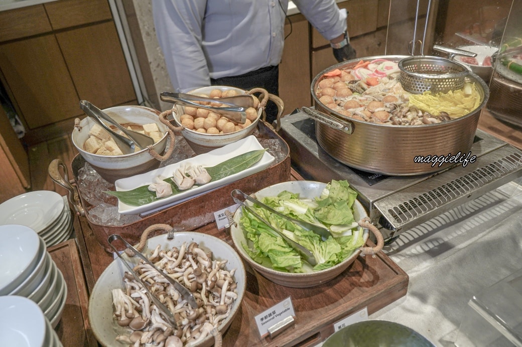 六福萬怡酒店吃到飽|敘日全日餐廳自助餐吃到飽,生食級干貝松葉蟹腳烤牡蠣海鮮控的天堂 - 第44張圖 六福萬怡酒店吃到飽|敘日全日餐廳自助餐吃到飽,生食級干貝松葉蟹腳烤牡蠣海鮮控的天堂