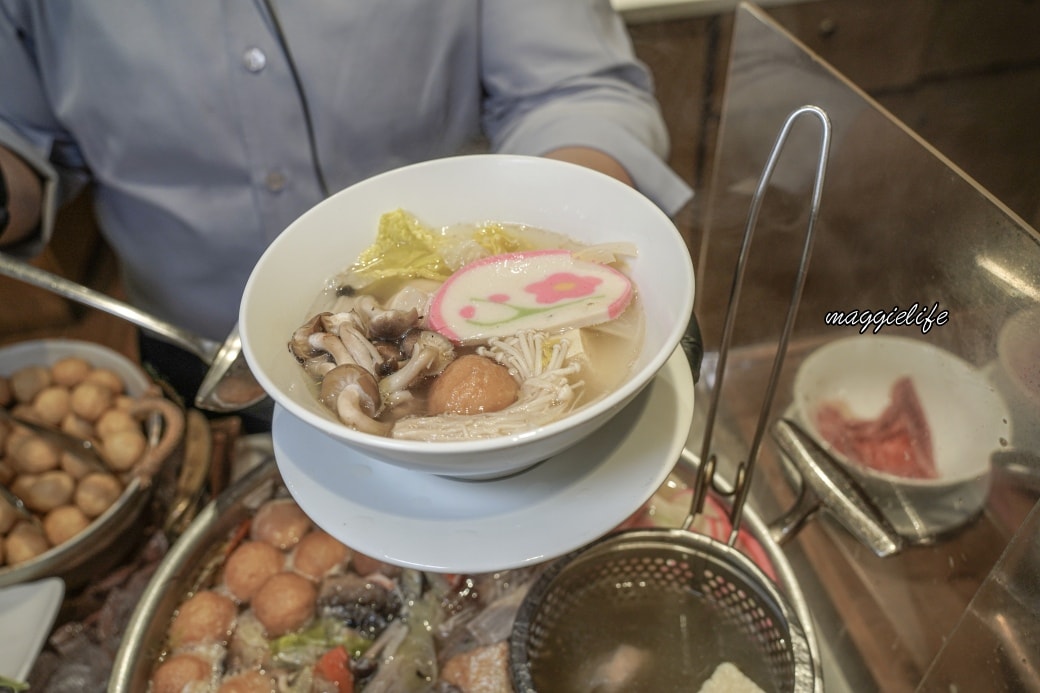 六福萬怡酒店吃到飽|敘日全日餐廳自助餐吃到飽,生食級干貝松葉蟹腳烤牡蠣海鮮控的天堂 - 第46張圖 六福萬怡酒店吃到飽|敘日全日餐廳自助餐吃到飽,生食級干貝松葉蟹腳烤牡蠣海鮮控的天堂