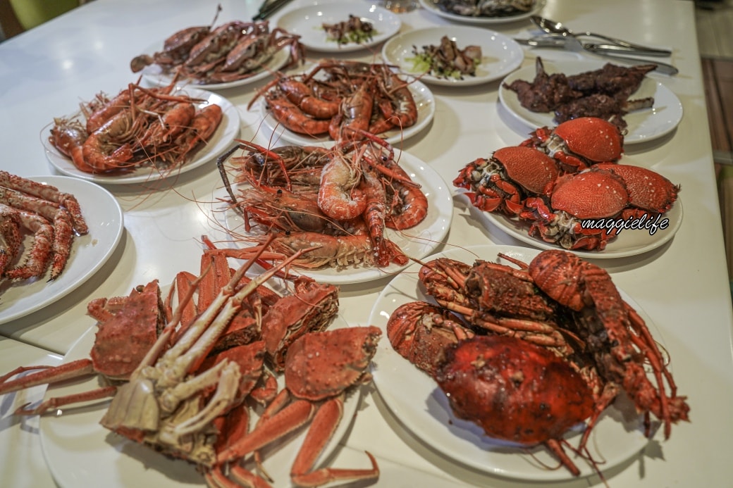 六福萬怡酒店吃到飽|敘日全日餐廳自助餐吃到飽,生食級干貝松葉蟹腳烤牡蠣海鮮控的天堂 - 第10張圖 六福萬怡酒店吃到飽|敘日全日餐廳自助餐吃到飽,生食級干貝松葉蟹腳烤牡蠣海鮮控的天堂
