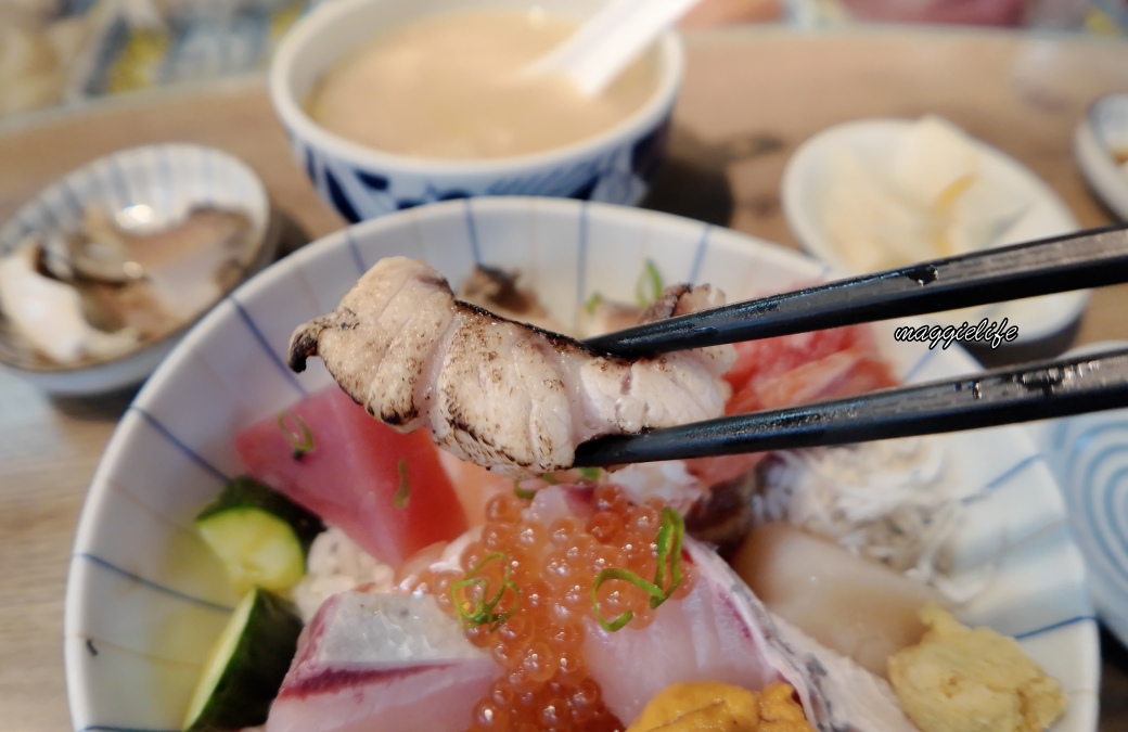 漁匠甘霖｜迪化街永樂市場日料推薦，隱藏版海鮮丼飯超級好吃，滿滿鮮魚當日市場直送必吃，菜單