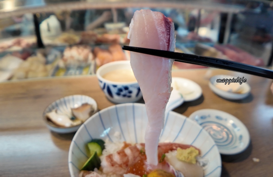漁匠甘霖｜迪化街永樂市場日料推薦，隱藏版海鮮丼飯超級好吃，滿滿鮮魚當日市場直送必吃，菜單