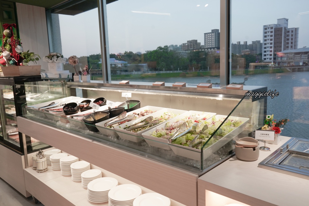 㵘光MÀN LIGHT桃園八德新開Semi Buffet全台最美湖景景觀自助餐吃到飽餐廳