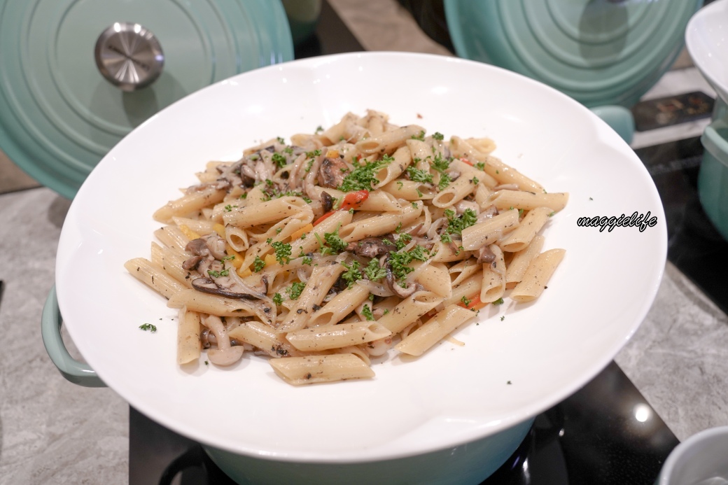 千塘行旅拾塘自助餐｜桃園八德新開幕帝王蟹、生蠔、螃蟹、牛排、手作甜點高CP值只開週六週日