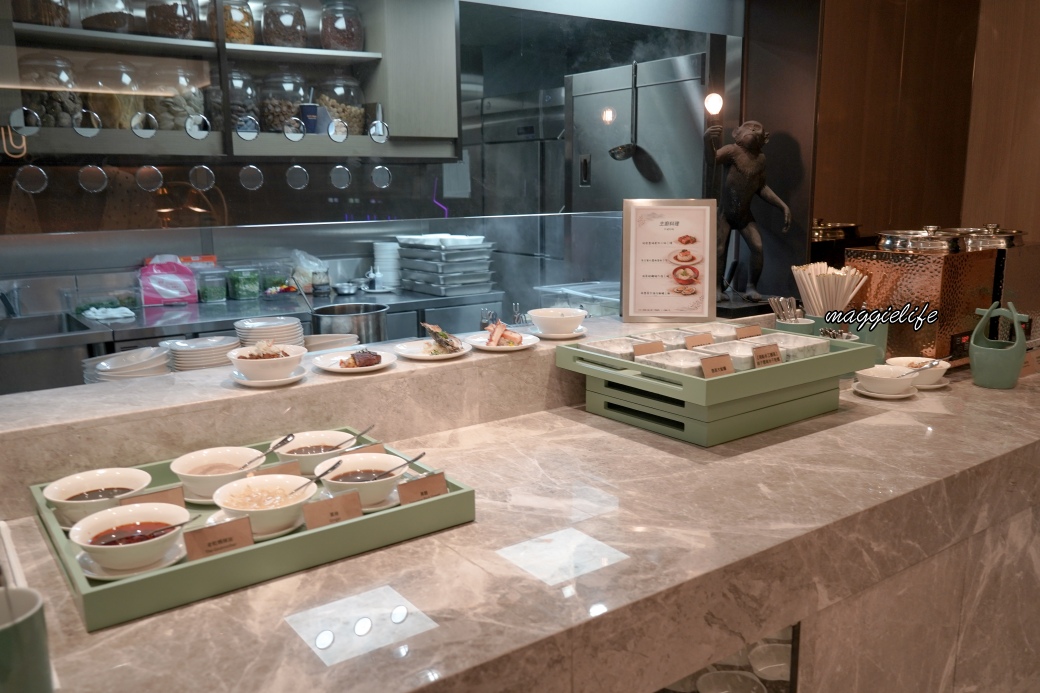 千塘行旅拾塘自助餐｜桃園八德新開幕帝王蟹、生蠔、螃蟹、牛排、手作甜點高CP值只開週六週日