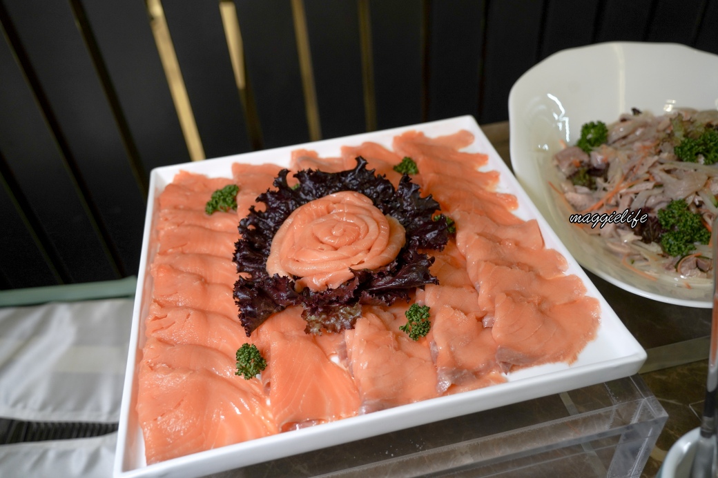 千塘行旅拾塘自助餐｜桃園八德新開幕帝王蟹、生蠔、螃蟹、牛排、手作甜點高CP值只開週六週日