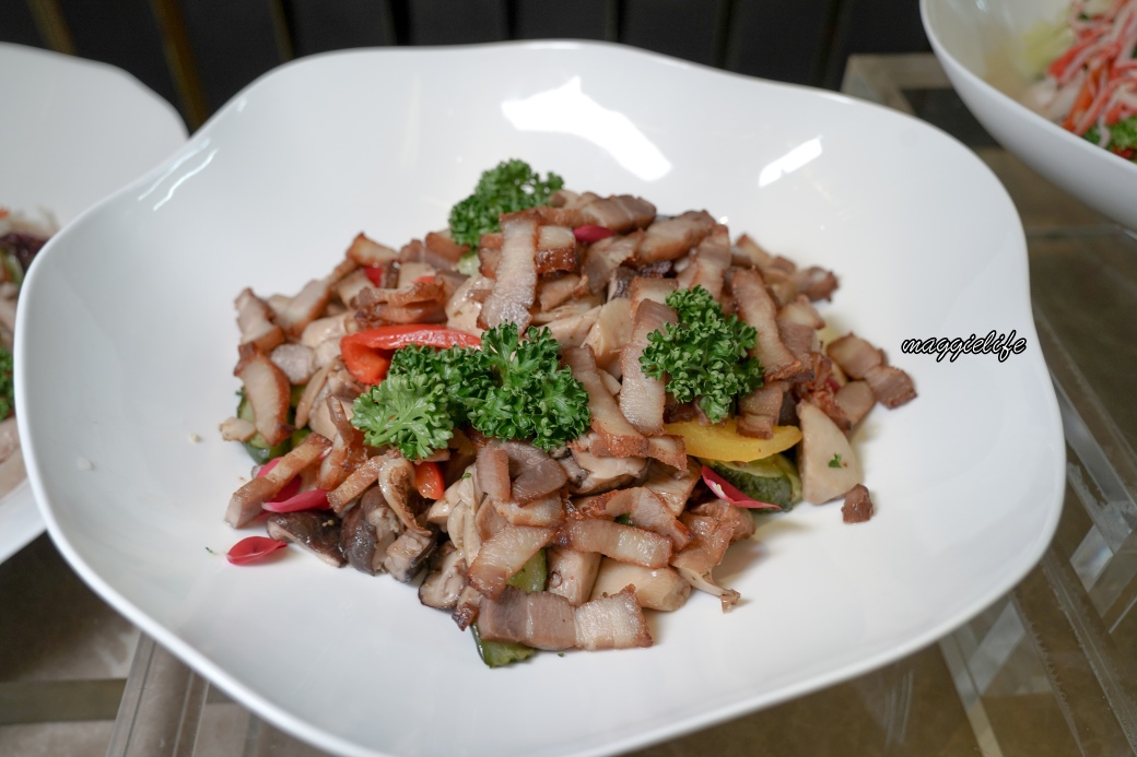 千塘行旅拾塘自助餐｜桃園八德新開幕帝王蟹、生蠔、螃蟹、牛排、手作甜點高CP值只開週六週日