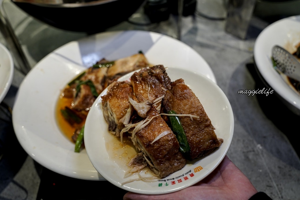 貴族世家蘆洲長榮店牛排家沙拉吧吃到飽|380可以吃到超過百種食材,隨便吃都回本超級CP值爆炸高,吃到賺到 - 第25張圖 貴族世家蘆洲長榮店牛排家沙拉吧吃到飽|380可以吃到超過百種食材,隨便吃都回本超級CP值爆炸高,吃到賺到
