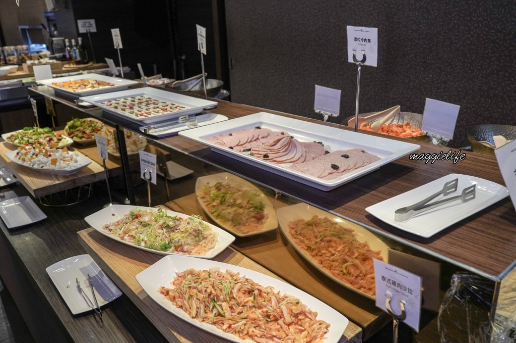 大板根森林溫泉酒店太子餐廳吃到飽｜不到千元超過50道自助餐吃到飽｜優惠一日券露天溫泉SPA・雙人湯屋