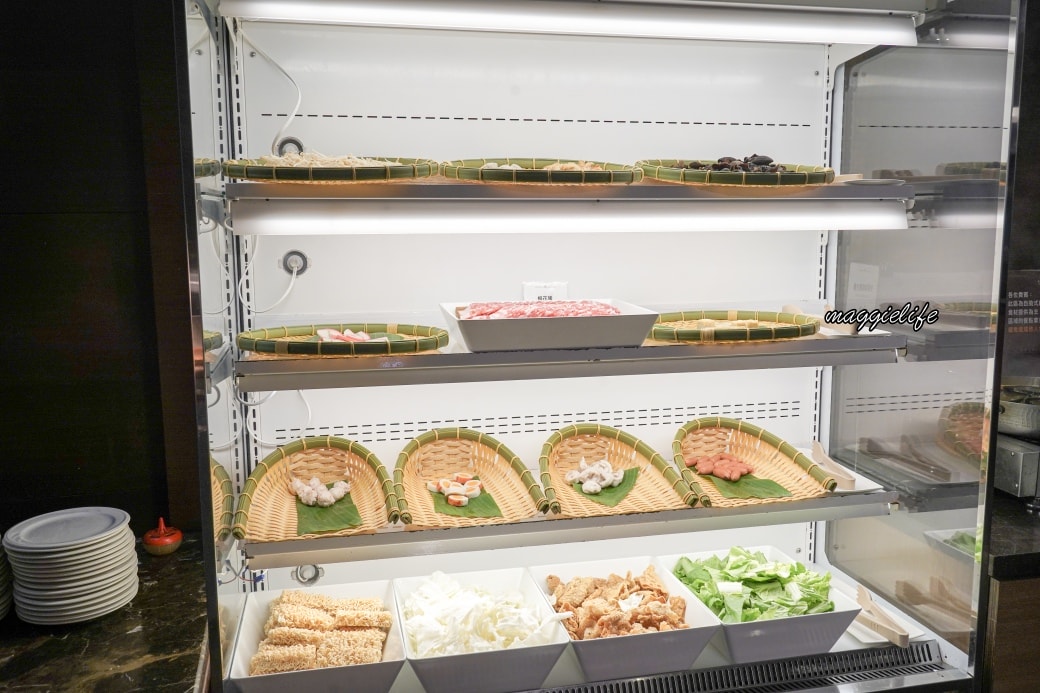 大板根森林溫泉酒店太子餐廳吃到飽｜不到千元超過50道自助餐吃到飽｜優惠一日券露天溫泉SPA・雙人湯屋