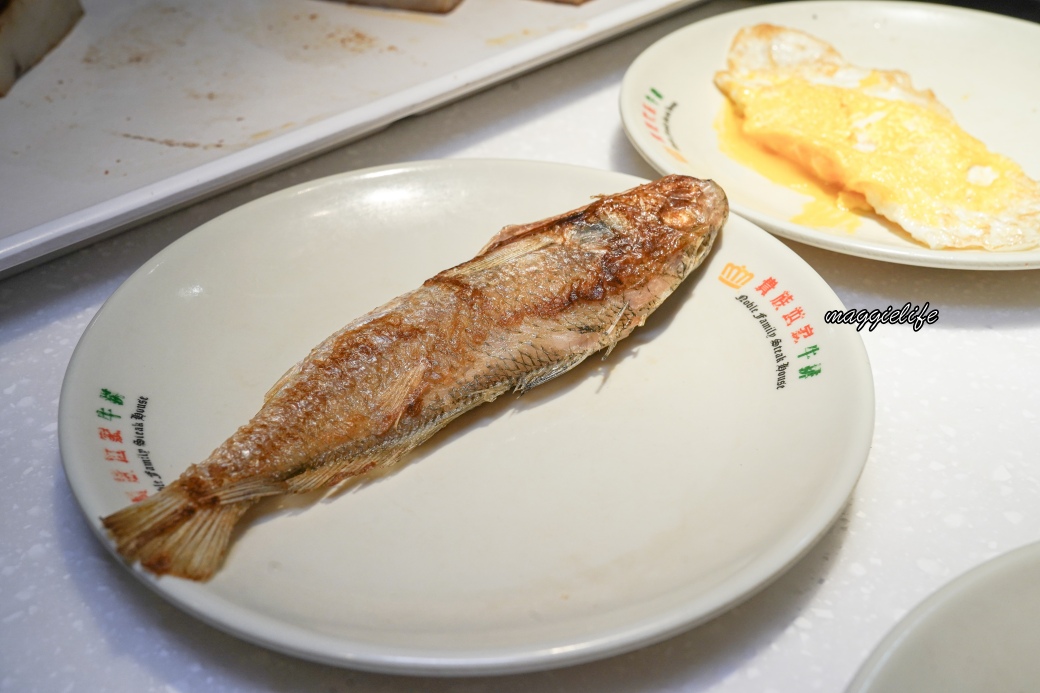 貴族世家蘆洲長榮店牛排家沙拉吧吃到飽｜380可以吃到超過百種食材，隨便吃都回本超級CP值爆炸高，吃到賺到