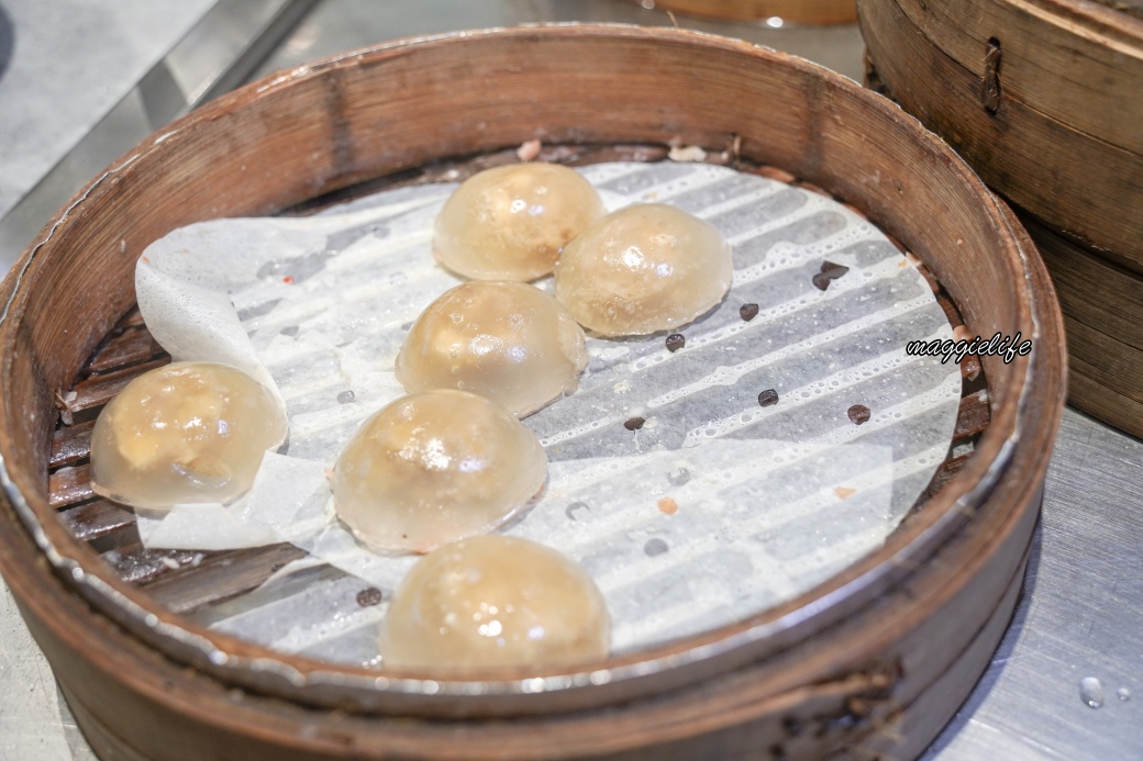 貴族世家蘆洲長榮店牛排家沙拉吧吃到飽｜380可以吃到超過百種食材，隨便吃都回本超級CP值爆炸高，吃到賺到