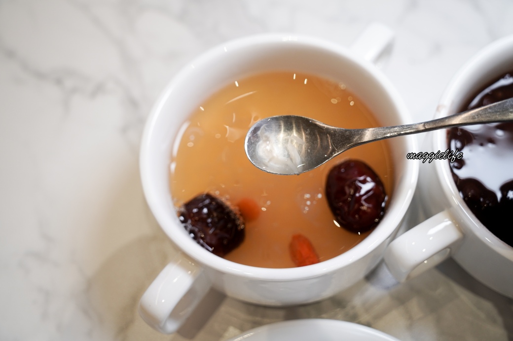 育成蕃薯藤餐廳下午茶｜220起就有餐點加有機咖啡養生茶無限暢飲甜品吃到飽CP值爆炸高