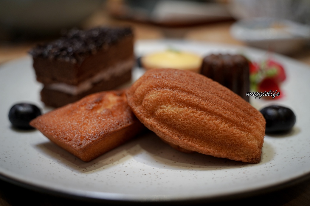 育成蕃薯藤餐廳下午茶｜220起就有餐點加有機咖啡養生茶無限暢飲甜品吃到飽CP值爆炸高