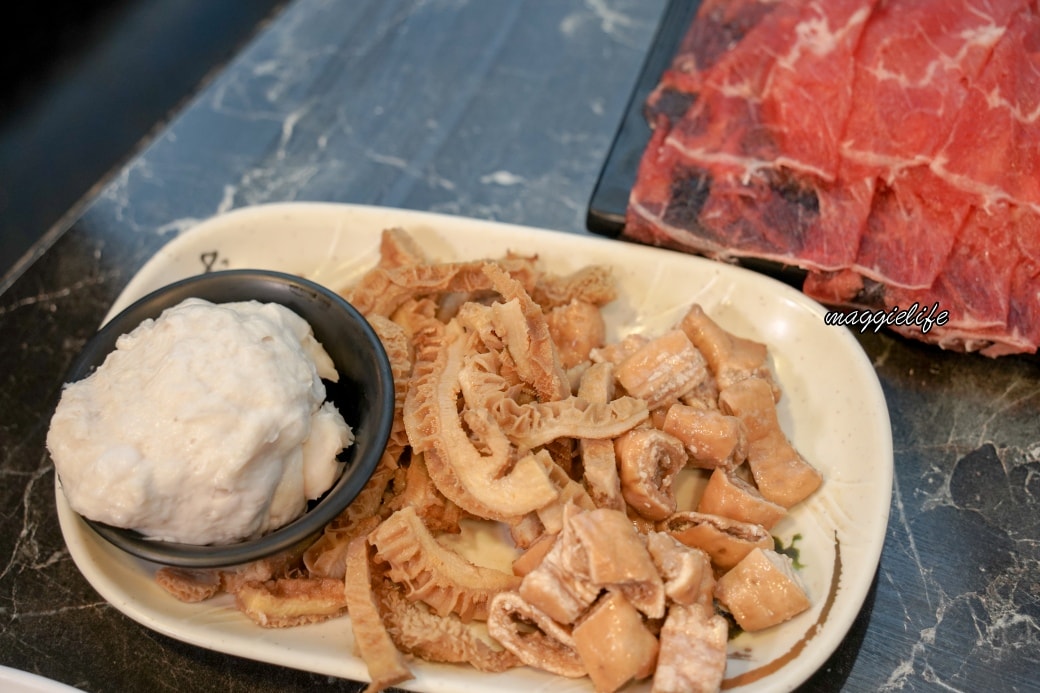 桃園寶松苑極品火鍋吃到飽｜499百樣食材吃到飽，平日不限時太狂了