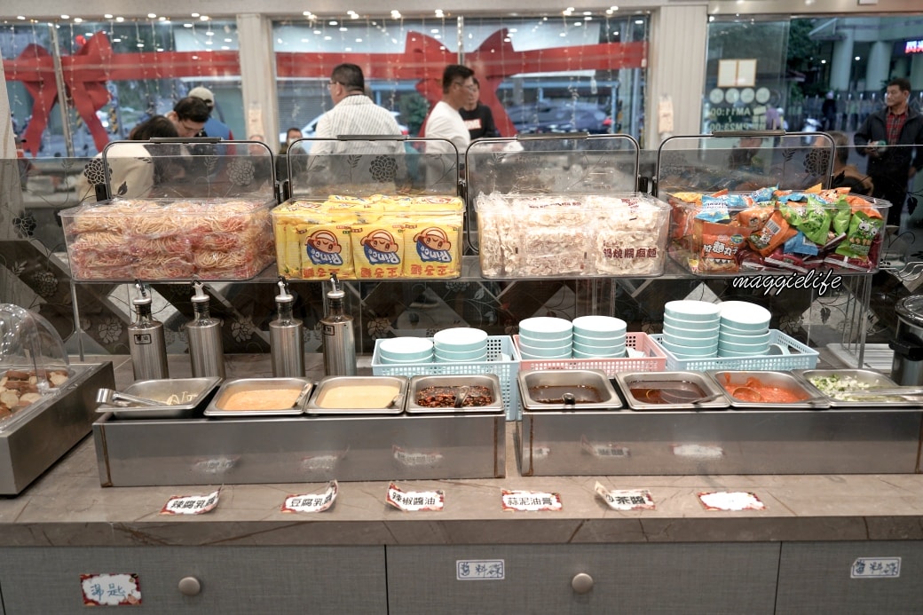 牛羊爭霸桃園龜山店|599不加服務費牛羊海鮮鮑魚超級痛風鍋,全台CP值最高 - 第41張圖 牛羊爭霸桃園龜山店|599不加服務費牛羊海鮮鮑魚超級痛風鍋,全台CP值最高