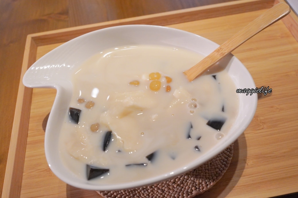 導演的豆花｜手作豆花粉圓天然好吃，大稻埕迪化街美食菜單