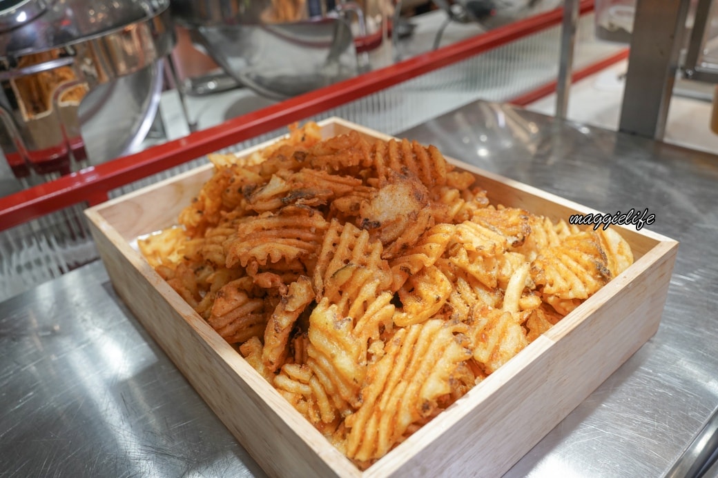 出運牛排自助餐吃到飽｜桃園龜山新開幕，498起排餐+自助吧吃到飽，熱食、炸物、烤物、甜點