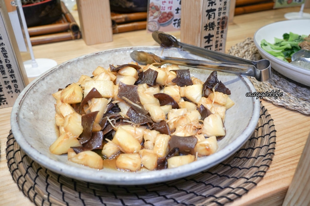 蕃薯藤自然食堂台北植物園店｜只要635就可以吃到有機天然自助餐吃到飽，大推！最健康的吃到飽中正區吃到飽