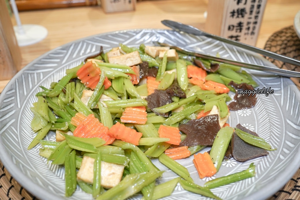 蕃薯藤自然食堂台北植物園店｜只要635就可以吃到有機天然自助餐吃到飽，大推！最健康的吃到飽中正區吃到飽