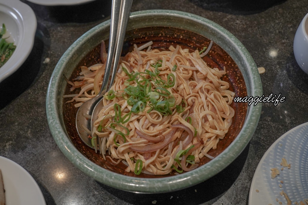台北新板希爾頓青雅中餐廳|平日港點吃到飽期間限定,近30道港式料理通通吃到飽吃到賺到 - 第42張圖 台北新板希爾頓青雅中餐廳|平日港點吃到飽期間限定,近30道港式料理通通吃到飽吃到賺到