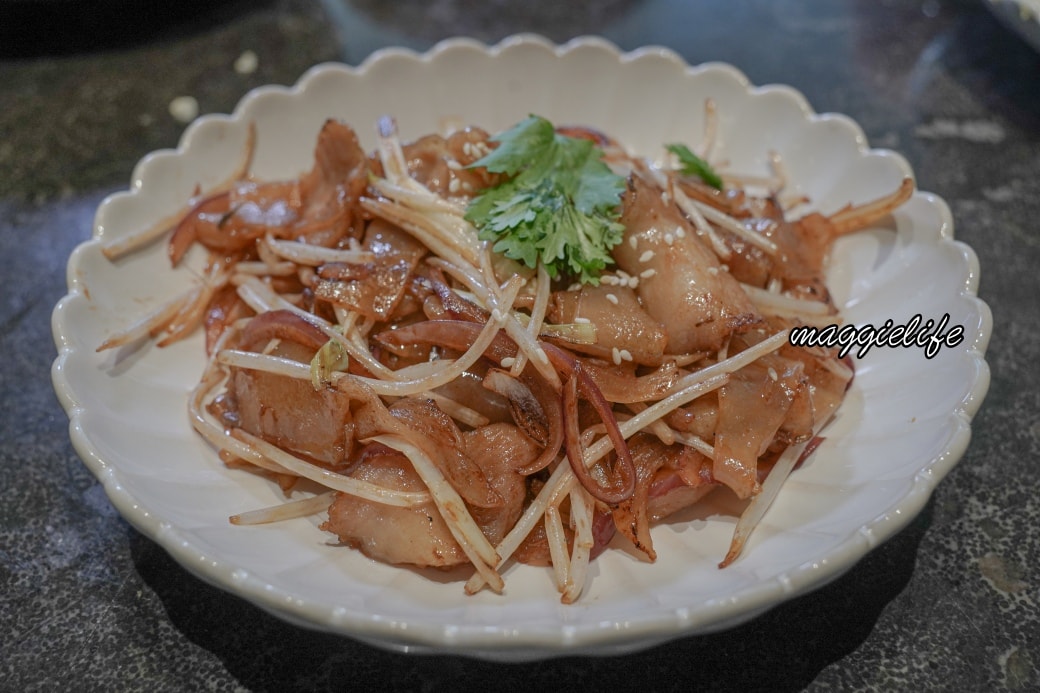 台北新板希爾頓青雅中餐廳|平日港點吃到飽期間限定,近30道港式料理通通吃到飽吃到賺到 - 第43張圖 台北新板希爾頓青雅中餐廳|平日港點吃到飽期間限定,近30道港式料理通通吃到飽吃到賺到