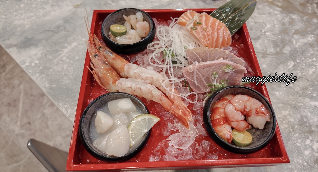 嗨蝦蝦百匯火鍋吃到飽三創店｜699起和牛、生魚片、干貝、天使蝦、黑鮪魚、火鍋吃到飽啤酒無限暢飲