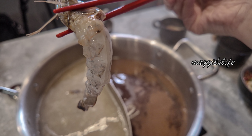 嗨蝦蝦百匯火鍋吃到飽三創店｜699起和牛、生魚片、干貝、天使蝦、黑鮪魚、火鍋吃到飽啤酒無限暢飲