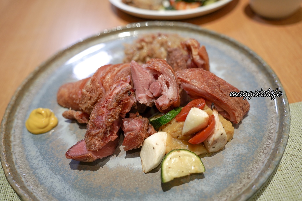新北北海溫泉洲際酒店自助餐吃到飽，嶼 SHIMA，2580起現燙海鮮、生食干貝真的划算嗎？