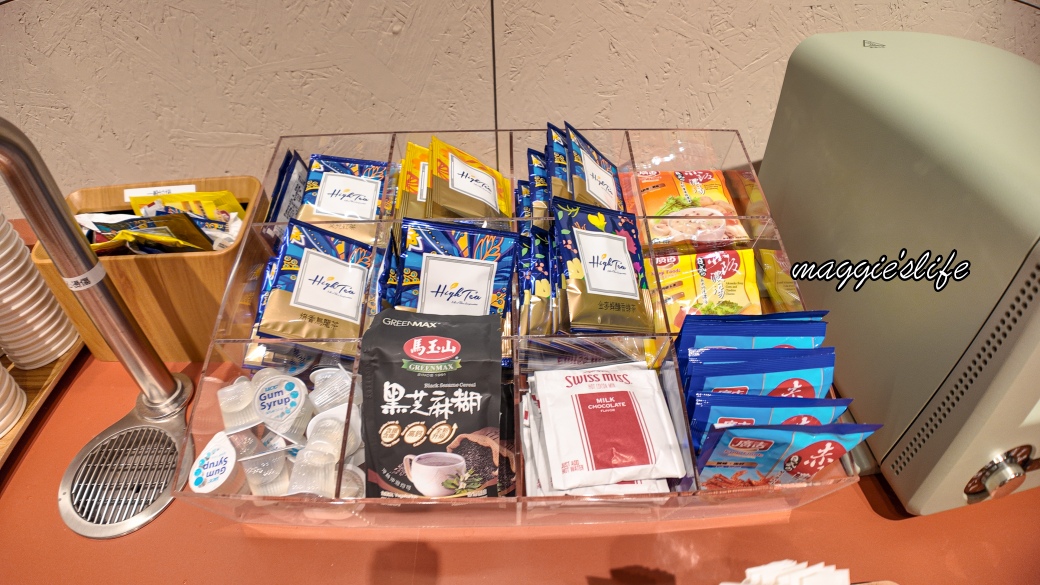 蔦屋書店共享空間松菸店，180起零食咖啡飲料吃到飽喝到爽，台灣首間直營店，文青新據點