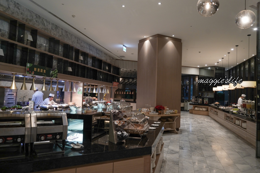 宜蘭羅東住宿｜村却國際溫泉酒店宜蘭最美景觀親子飯店，高空酒吧. 泳池. 泡湯.自助餐吃到飽