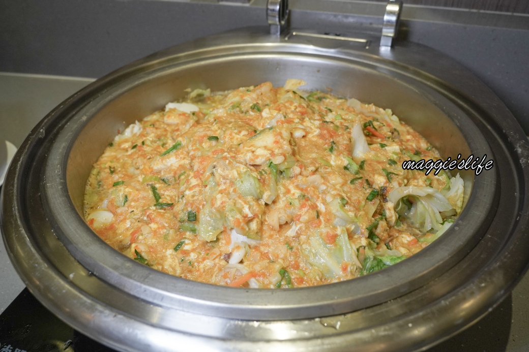 桃園尊爵飯店四季咖啡廳吃到飽｜千元有現煎干貝、海膽、松葉蟹腳只開六日午餐吃到賺到