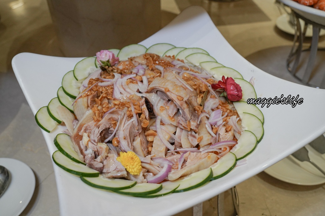 桃園尊爵飯店四季咖啡廳吃到飽｜千元有現煎干貝、海膽、松葉蟹腳只開六日午餐吃到賺到