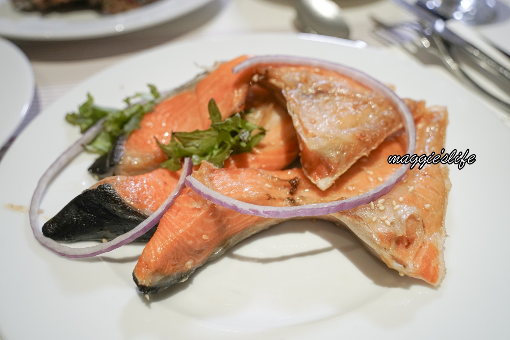 桃園尊爵飯店四季咖啡廳吃到飽|千元有現煎干貝、海膽、松葉蟹腳只開六日午餐吃到賺到 - 第22張圖 桃園尊爵飯店四季咖啡廳吃到飽|千元有現煎干貝、海膽、松葉蟹腳只開六日午餐吃到賺到